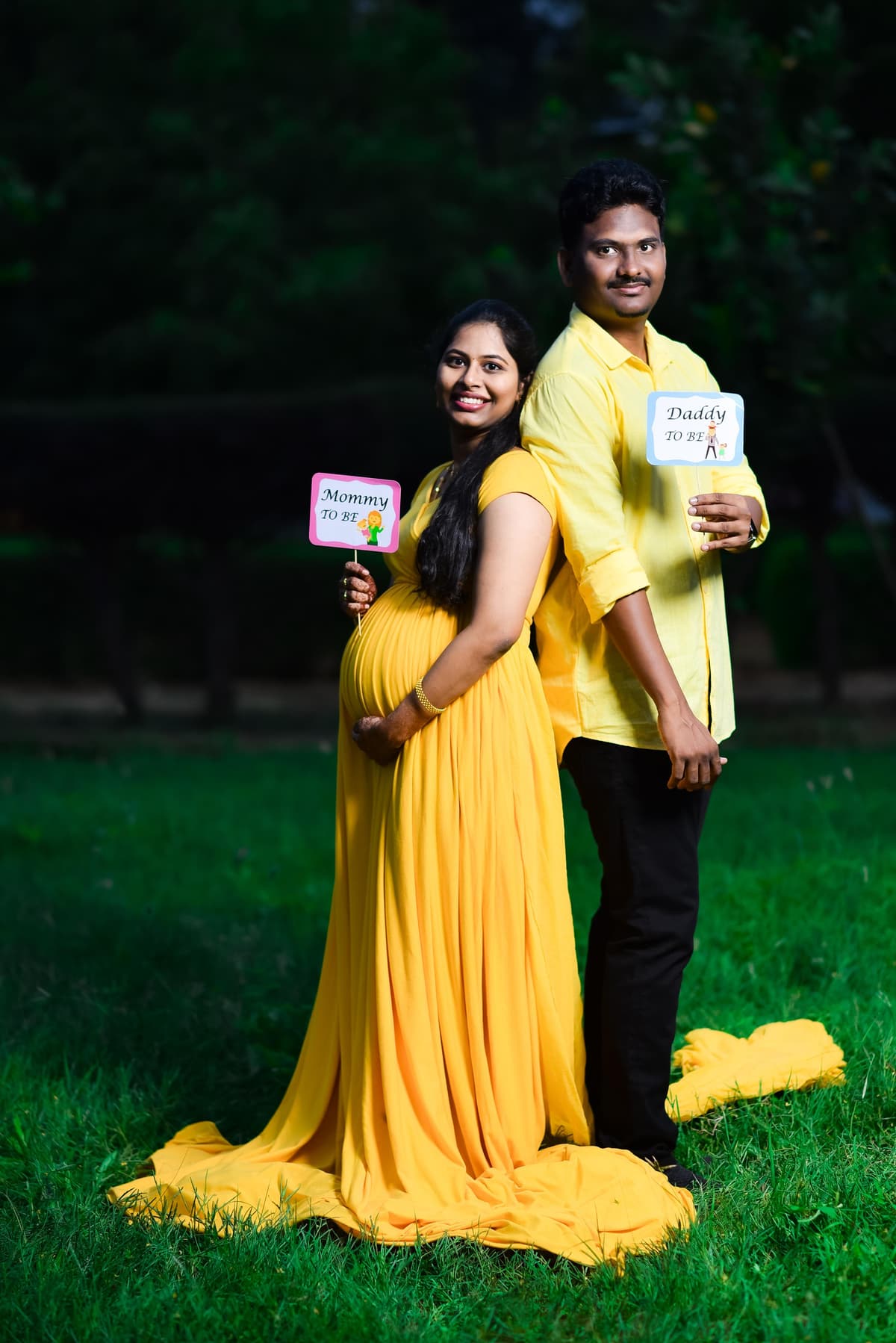Maternity photoshoot in Thoothukudi